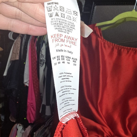 🍁🍂NWOT Boohoo Plus Satin Batwing Skater Dress Size 18 - Picture 8 of 8